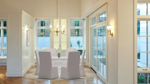 casual Dining room 