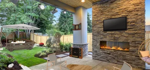 Outdoor patio. Backyard.