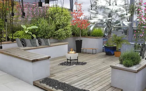 Rooftop garden patio