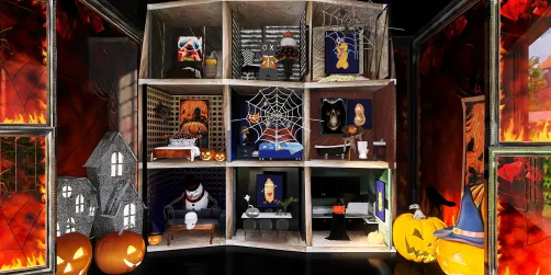 Haunted Halloween Dolls House