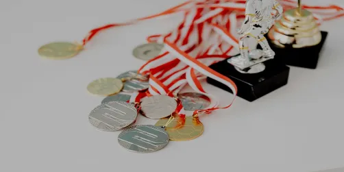 Friends, Winners, Feature -ettes, Accomplices... 