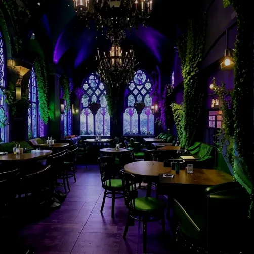 A Lavish Reverie Cafe #101