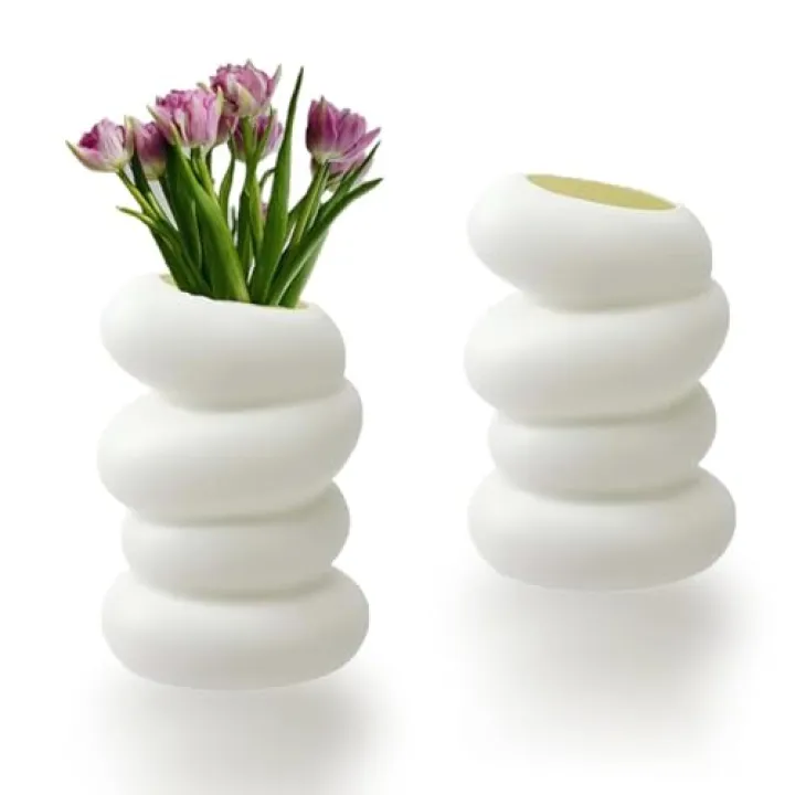 2 Pcs White Plastic Vase Nordic Style Creative Spiral Boho Aesthetics Irregular Flower Vases for Wedding Living Room Dinner Table and Bedroom and Home Decor
