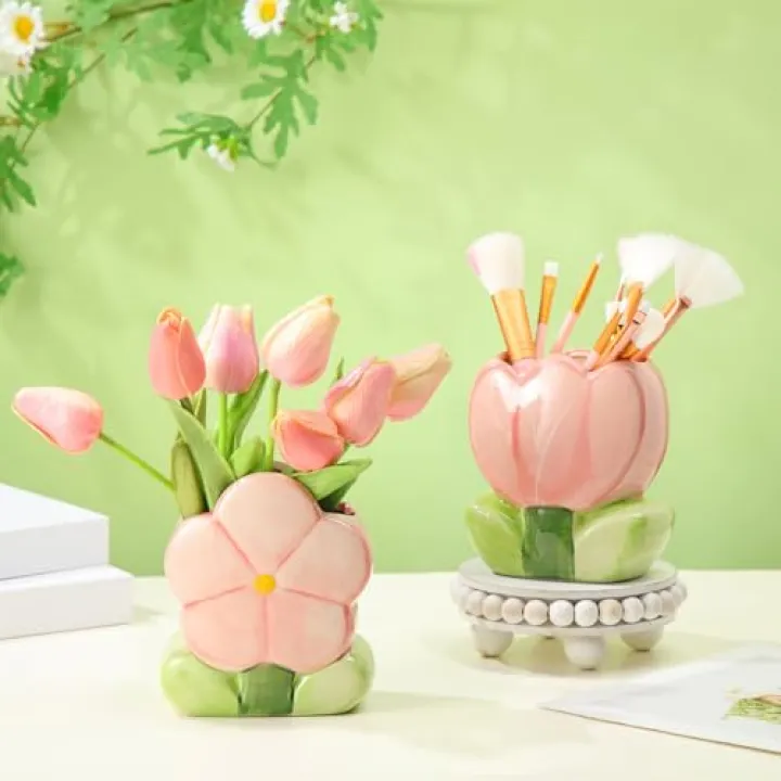 Ninehaoou 2 Pcs Pink Flower Ceramic Pen Holder Cute Tulip Pencil Holder Aesthetic Flower Makeup Brush Vase Decorative Desktop Organizer Birthday Gift for Women Office Home Wedding Party Decor