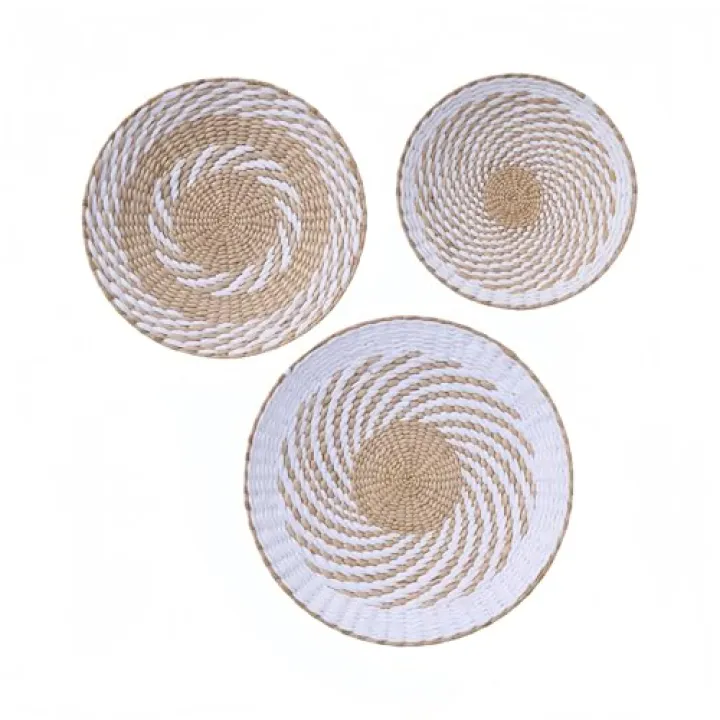 Deosur 3PCS Boho Wall Basket Decor – Handmade Bulrush Woven Tray Baskets for Wall Hanging, Rustic Farmhouse Wall Art for Living Room & Bedroom (White)