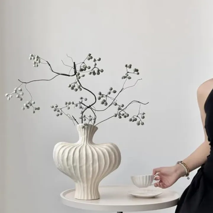 Plastic Vase, Small Vases, Imitation Glazed, Exquisite Craftsmanship, Carefully Polished Round Bottle Mouth & Glossy Bottle Body, Decoration for Dried Flower Arrangement, Cabinet