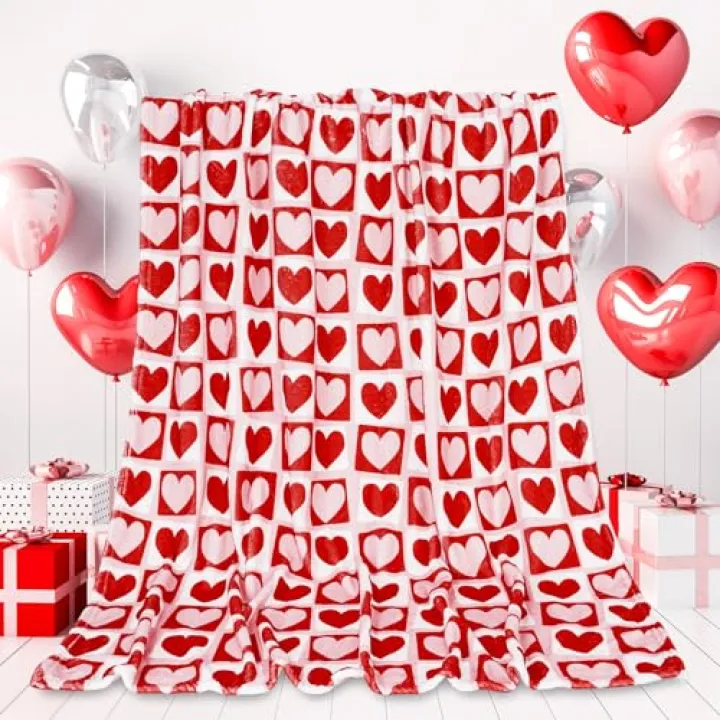 JarThenaAMCS Valentine's Day Throw Blanket Red Pink Heart Plaid Fuzzy Blanket Romantic Love Heart Decorative Soft Cozy Flannel Blanket for Mom Couple Home Bed Sofa Couch Chair, 60 x 50 Inch