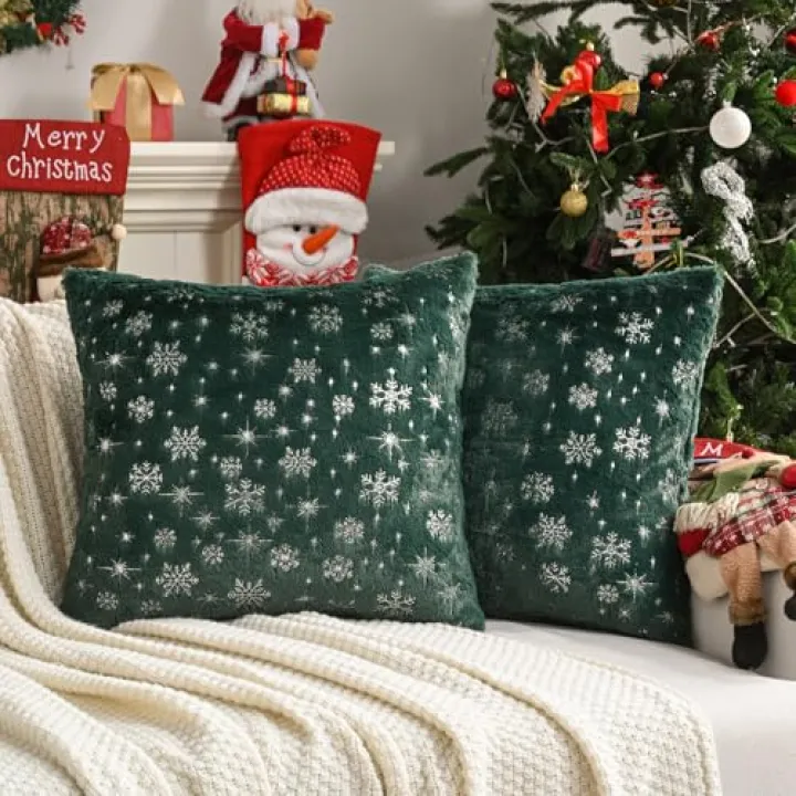 FUTEI Christmas Snowflakes Green Throw Pillow Covers 20x20 inch Set of 2,Soft Decorative Cushion Cases,Home Decor for Couch Bed Living Room