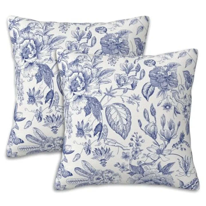 Naqiuli Vintage Floral Throw Pillow Cover Case Bloom Flowers Throw Pillows Set of 2 Super Soft Pillow Covers 18x18 Inches Farmhouse Home Decor for Living Room Bedroom Sofa Couch Cushion Cover
