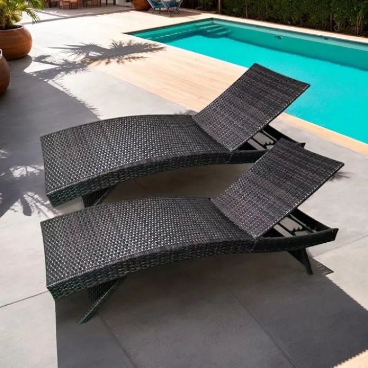 Folding Patio Chaise Lounge (Set of 2 Chairs), Foldable Long Reclining Patio Seating Chairs, Outdoor Wicker Lounge Chaise, Rattan Chaise Lounge Lawn Sunbathing Recliner Beach Pool Backrest Recliners